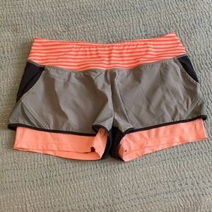 Athletic Shorts Gray/ Pink